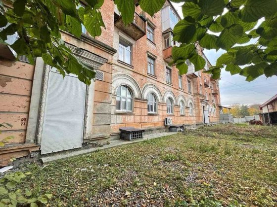 Продаж універсального приміщення на два входи та власною терасою! Біла Церква