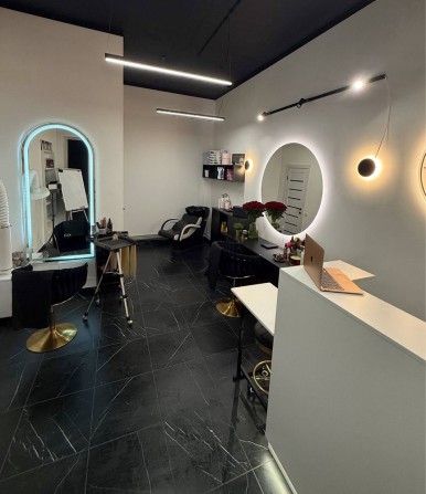 Пропопонухмо продаж готового бізнесу салон-краси в центрі міста! - фото 1