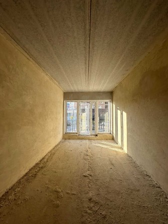 Продаж комерційного приміщення в центрі Княгинин Галицька фасадне - фото 1