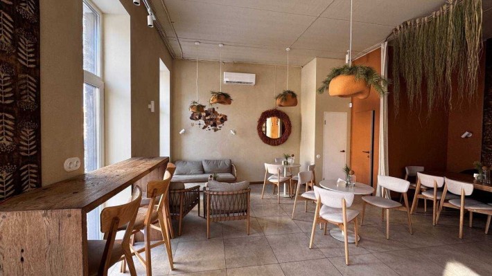 Продаж  Діючий Бізнес Центральний парк меблі техніка житловий тариф - фото 1