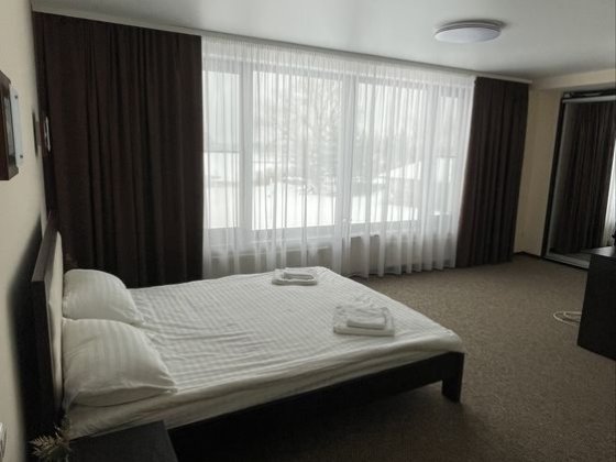 Продам Кафе з пляжем на березі Дніпра, Старий Томас Кременчук