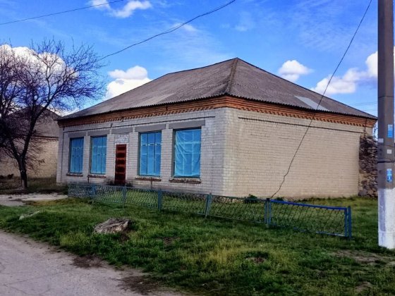 Продам магазин в Кировоградской обл. с Дериевка 25 км от Кременчуга Кременчук