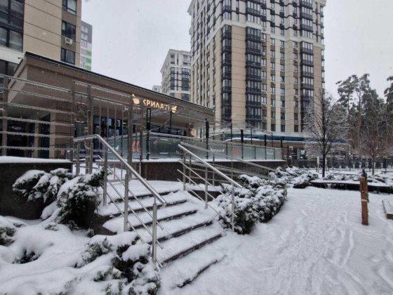 ПРОДАЖ комерції з ремонтом біля центрального парку,без комісії! Ирпень