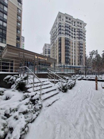 ПРОДАЖ комерції з ремонтом біля центрального парку,без комісії! - фото 1