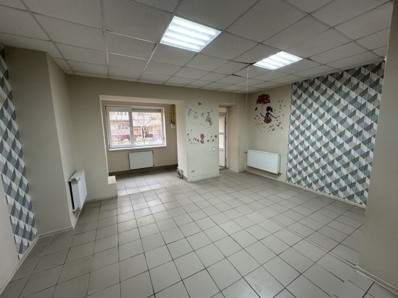 Продам приміщення 108 м2 з ремонтом на Каскаді Ивано-Франковск