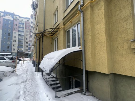 Продаж комерційне приміщення вул. Симоненка 37, Каскад Івано-Франківськ