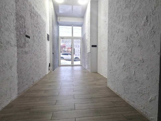 Мінімальна ціна на фасад головної вулиці міста! Срочно Ирпень