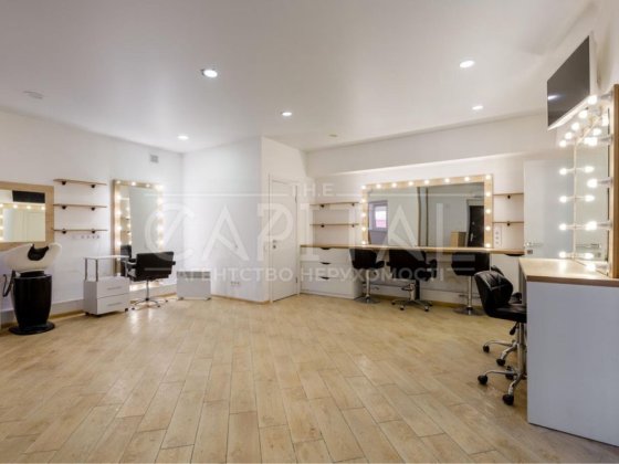 Продаж салону краси Ірпінь центр 58 м2 генератор Ирпень