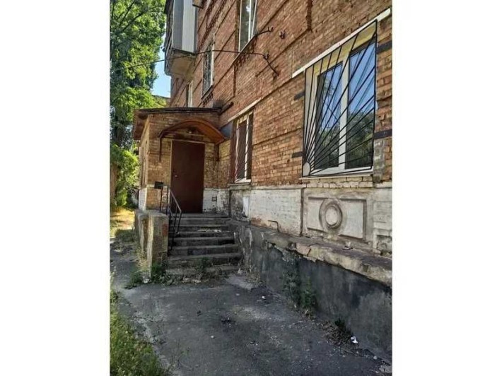 ПРОДАЖ - Нежитлове приміщення, площею 168,2 кв.м. м. Кривий Ріг - фото 1