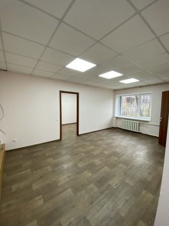 Продам офисное помещение площадью 66.кв.м.на Соцгороде . - фото 1