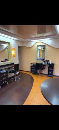 Продається діюча перукарня - фото 1