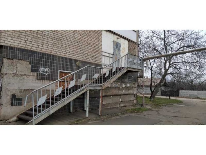 ПРОДАЖ - Нежиле приміщення, площею 90,9 кв.м. м. Кривий Ріг - фото 1