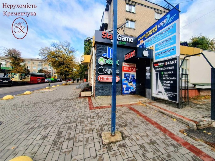 Продаж торгової площі або офіс** центр - фото 1