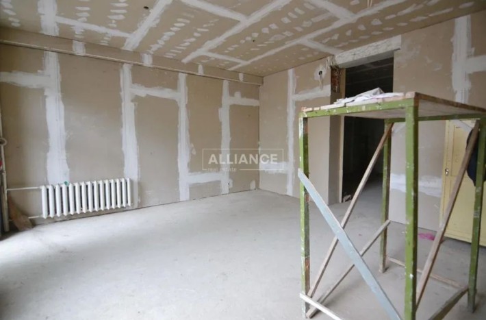 Фасадне приміщення центр міста, вул. Бельведерська - фото 1