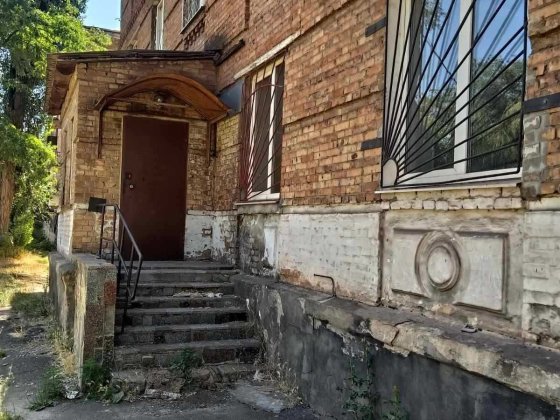 1 пов, окремий вхід, 168.2 м2,  Кривий Ріг, вул. Каштанова30 Кривой Рог