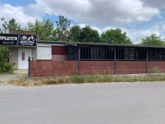 Продаж приміщення із ділянкою Ивано-Франковск