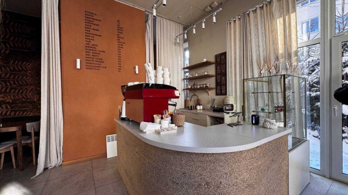 Продаж готового бізнесу біля Центрального парку - фото 1