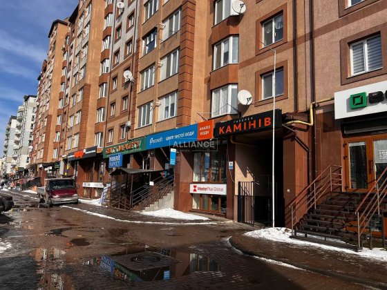 ТОП-локація! Комерція біля Епіцентру (Івасюка) – високий трафік! Ивано-Франковск