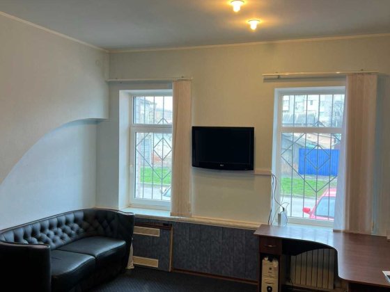 Продаж в ЦЕНТРІ  Комерційного Приміщеня-Вигідна Пропозиція! 21109 Полтава