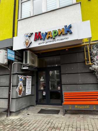 ПРОДАЖ/ОРЕНДА фасадного приміщення в спальному р-ні Пасічної - фото 1