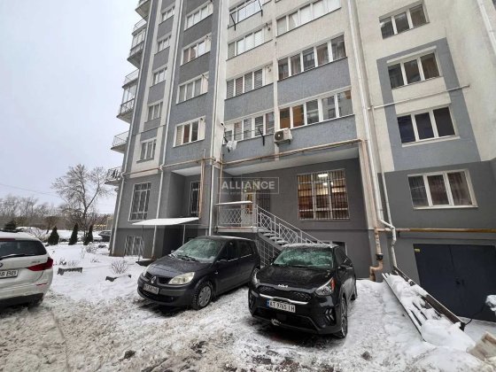 Продаж комерційного приміщення, обжитий ЖК Івано-Франківськ