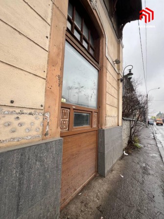 Продаж комерції 160 кв.м біля вокзалу - фото 1