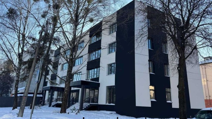 Центр міста, вул.Кавказька продам офісні приміщення по поверхах! - фото 1