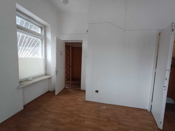 $ Продаж комерційного приміщення 235 м.кв. р-н Мототреку! Рівне