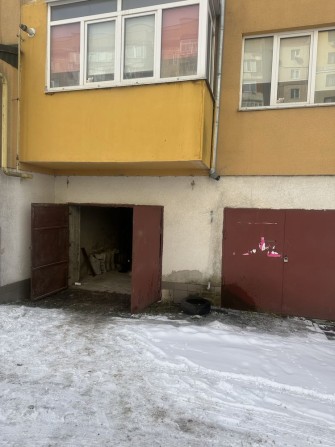 Продам 2 гаражі під комерційне приміщення в районі Заравшану - фото 1