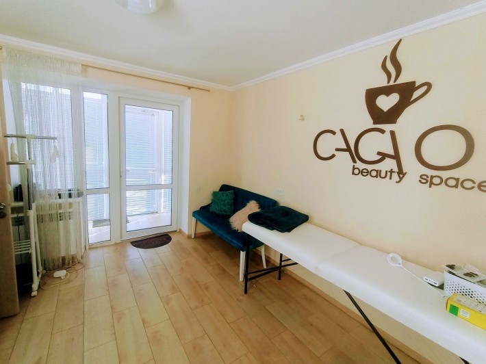 Продам комерціійного приміщення, червона лінія, фасадний вхід - фото 1