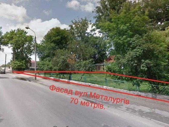 Нежитлове приміщення з земельною ділянкою 36 соток на червоній лінії Сумы