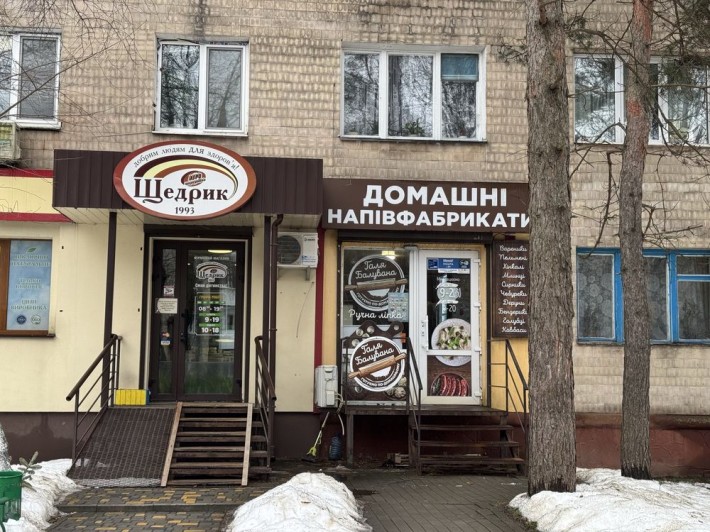 Продаж приміщення на зупинці - фото 1