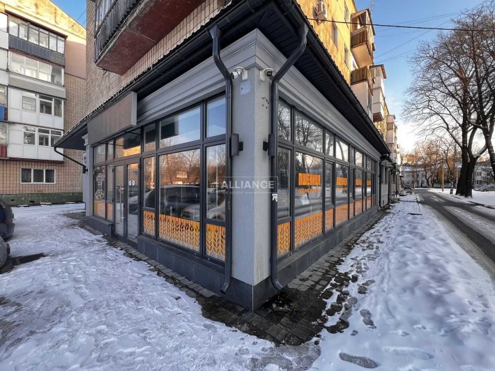 Продаж унікального приміщення в густозаселеному районі - фото 1