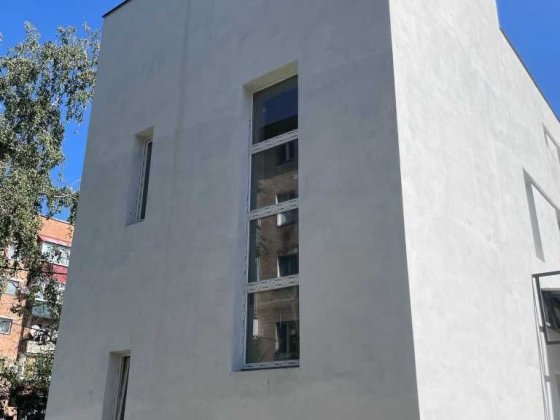 Продаж комерційного окремого приміщення на Зигіна Код: 17535 Полтава