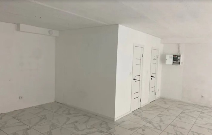 Продаж комерційного приміщення 68м.кв, пров. Тарнавського - фото 1