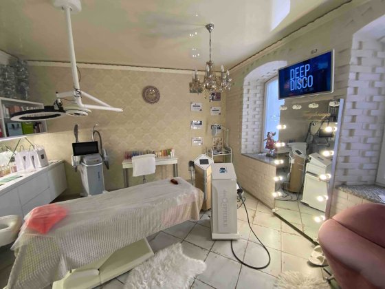 Продам торгівельно-офісне приміщення в центрі міста. Суми