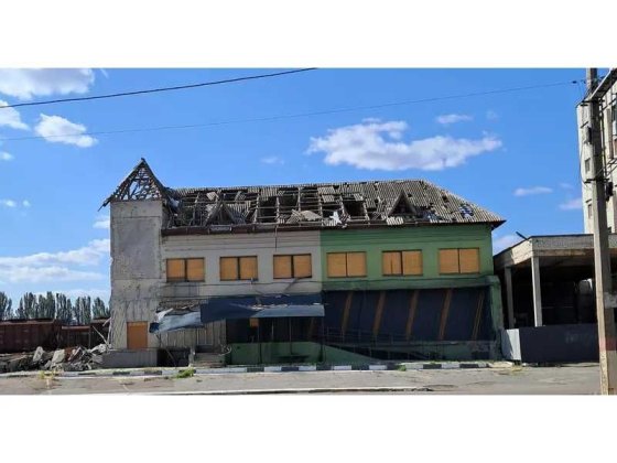 Будівля, 779,8 кв. м, пл. Привокзальна, 1 Херсон