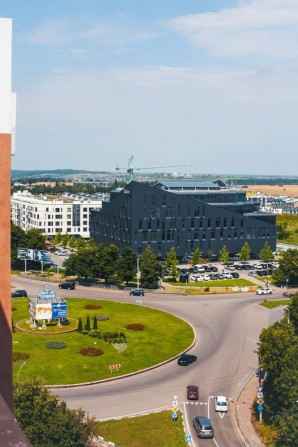 Фасадне комерційне приміщення в новобудові - фото 1