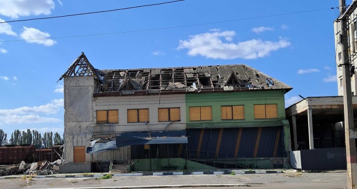 Нежитлова будівля 779.8 м2, м. Херсон, пл. Привокзальна, 1 - фото 1