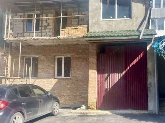 ПРОДАЖ  комерц. приміщення 214 кв.м + підвал 73 кв.м, м. Тернопіль Тернополь