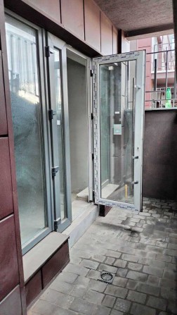 Двохстороння комерція, центр, дешево, Івано-Франківськ - фото 1