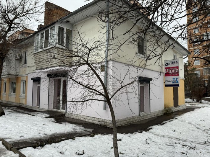 Продаж комерційного приміщення | вул. Бандери, 17 - фото 1