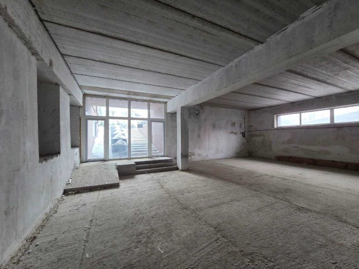 Продаж комерційного приміщення 1900м2 _VD - фото 1