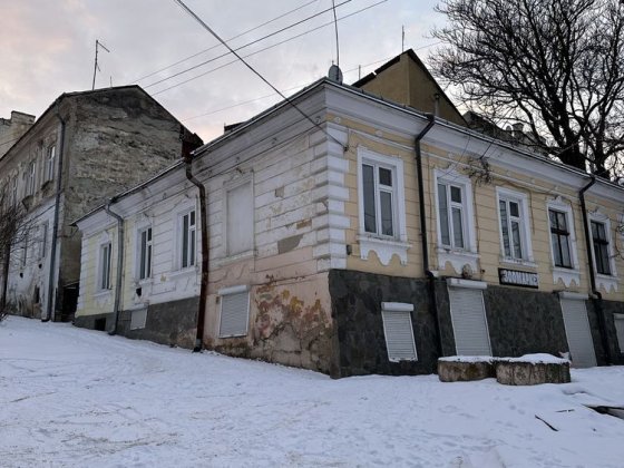 Продаж двох квартир одним лотом | 58,5 м² | Центр вул. Дудича -БОЖЕНКА Чернівці