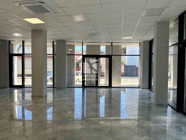 Продажа фасадного приміщення в цетрі Ужгорода! Митрака 10 - фото 1