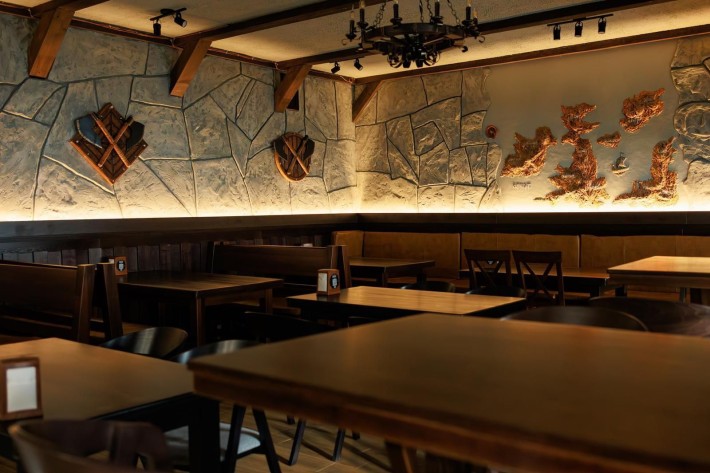 Продам комерційне приміщення з діючим бізнесом — паб «VIKING». Боздош - фото 1