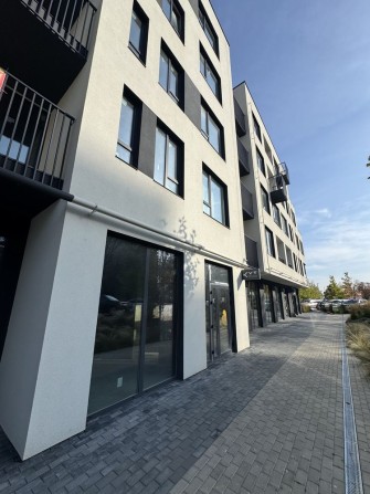 Продаж фасадного комерційного приміщення в ЖК Empatika - фото 1
