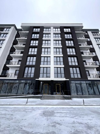 Продаж комерційної нерухомості. Черкаси. Центр. 269 м² - фото 1