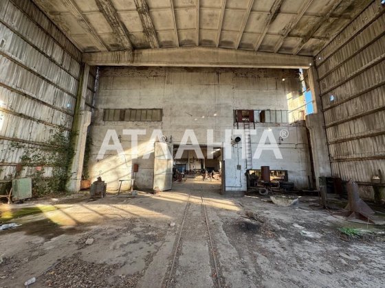 До продажу виробничо-промисловий комплекс в місті Ужгороді Ужгород