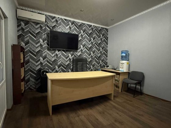 Продаж комерційного приміщення на Митниці Черкассы